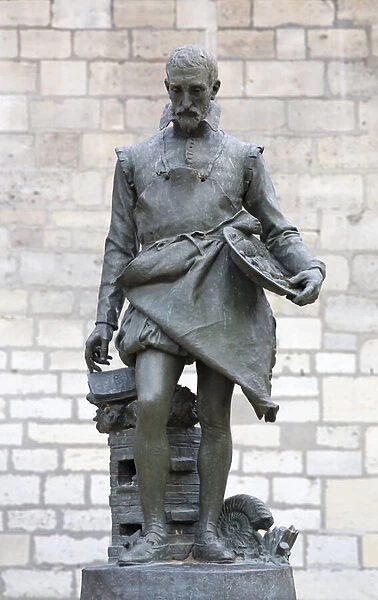 Statue of Bernard Palissy (1510-1590), Emailleur, French Ceramist, Bronze sculpture by Louis Barrias (1841-1905). Photography, KIM Youngtae, Paris