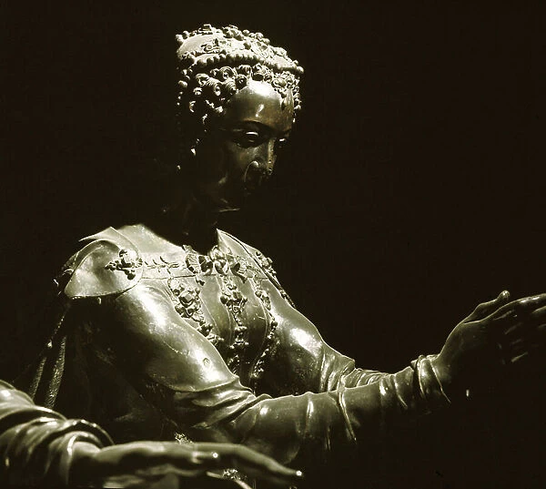 Tomb of Henry II and Catherine de Medici. Bronze statue with the effigy of Queen Catherine de' Medici (Caterina de Medici) (1519-1589) overlooking the tomb, 1560-1570. Basilica of Saint Denis in Saint-Denis in Seine Saint Denis, Ile de France