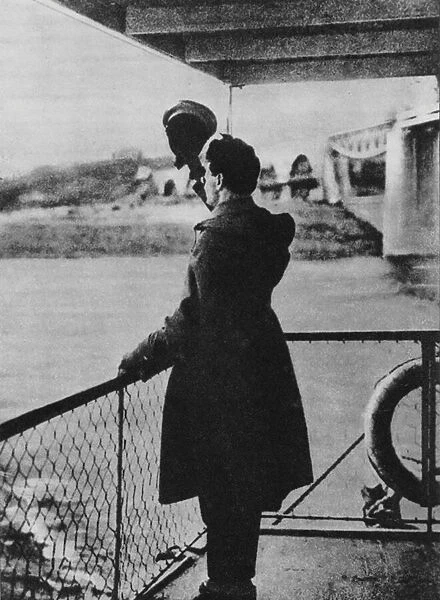 Trotsky going into exile, 1929 (b  /  w photo)