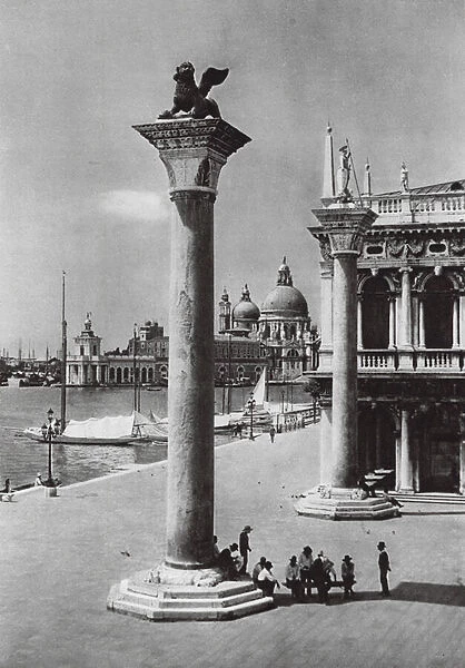 Venezia, La Colonna dis Marco es Maria della Salute; Venice, Column of St Mark and the Church of Santa Maria della Salute (b  /  w photo)