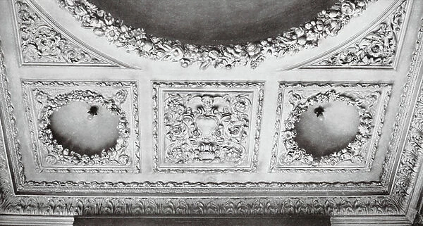 Westminster School, London: Ceiling in the Busby Library (b / w photo)