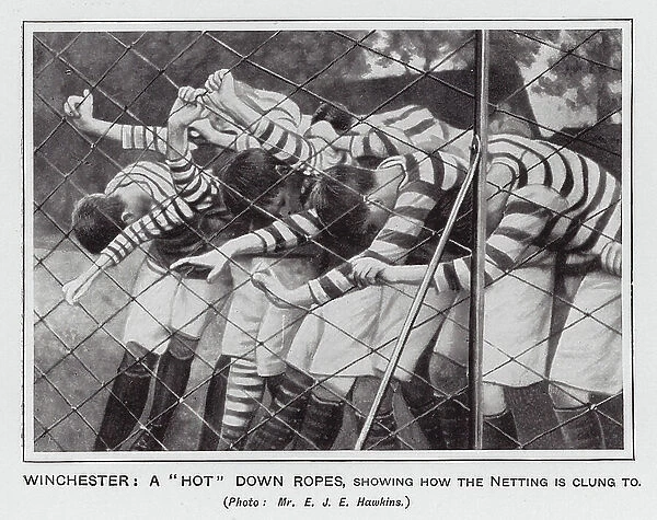 Winchester, a 'Hot' down ropes, showing how the netting is clung to (b / w photo)