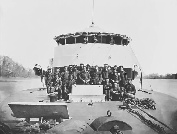 Crew on monitor USS Saugus during the American Civil War