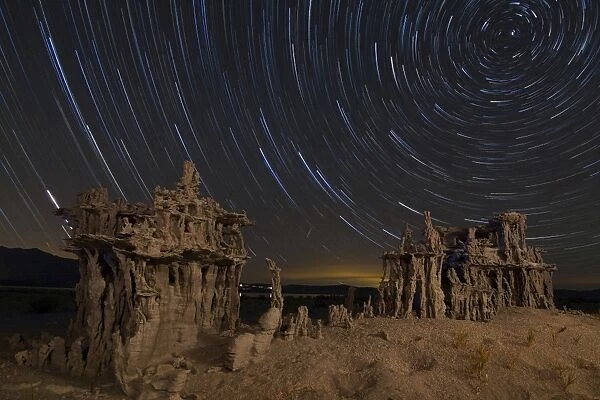 Star trails and intricate sand tufa formations at Mono Lake, California
