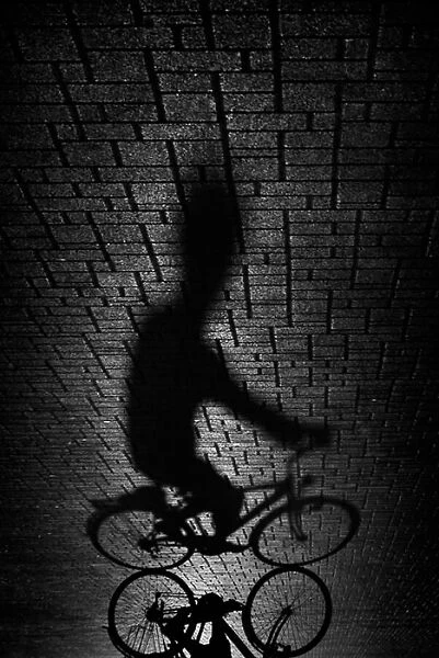 Shadow bike