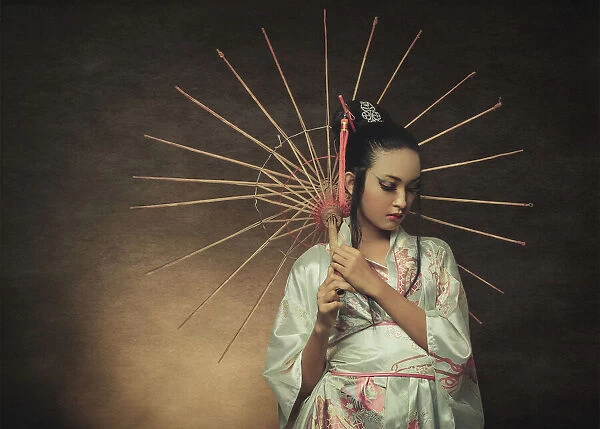 The Story Of Geisha : Broken Umbrella