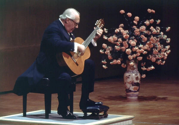 Andres Segovia (1894-1987), Spanish concert guitar during a performance in Madrid