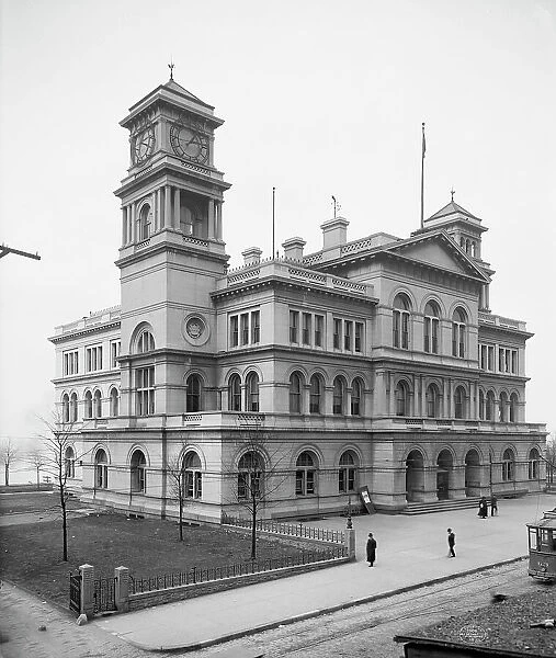 Custom House and Post Office, Memphis, Tenn. c1906. Creator: Unknown