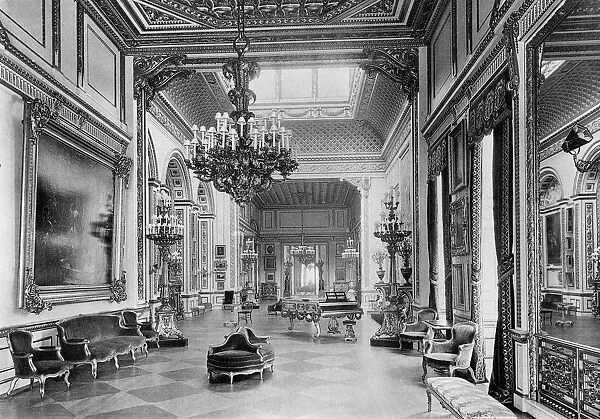 The great gallery, Stafford House, 1908. Artist: Bedford Lemere and Company