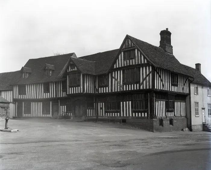 Framed Print : Guildhall Print, Lavenham Framed Print : Guildhall Print, Lavenham