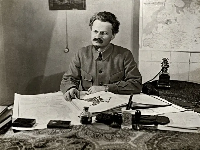 Framed Print : Leon Trotsky Print 1922 Framed Print : Leon Trotsky Print 1922