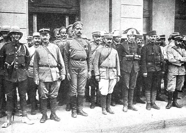 Un mouvement national a Salonique; Les gendarmes de l'Entente, 1916. Creator: Unknown