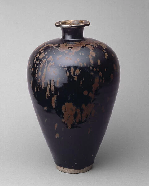 Ovoid Bottle with Partridge-Feather Mottles, Northern Song dynasty