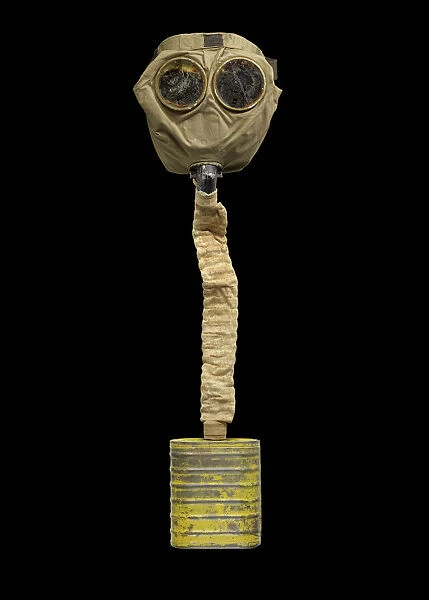Small box respirator, 1917-1918. Creator: Unknown