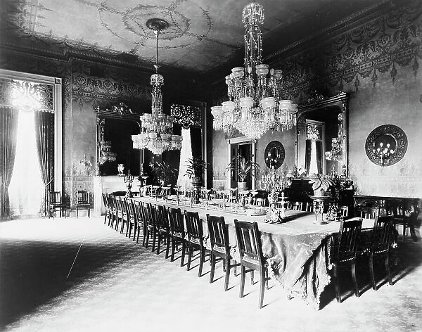 State dining room in the White House, between 1889 and 1906. Creator: Frances Benjamin Johnston