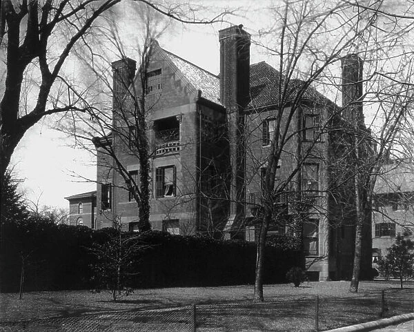 Washington, D.C. building exterior - Tuckerman House, 1600 I St. N.W. (1900?). Creator: Frances Benjamin Johnston