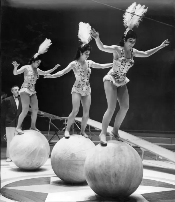 Framed Print : Circus Performers Print at Belle Vue, Manchester 1958 Framed Print : Circus Performers Print at Belle Vue, Manchester 1958