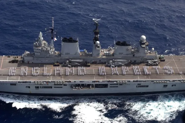 Framed Print : England Expects Print: HMS Illustrious Flight Deck Message Framed Print : England Expects Print: HMS Illustrious Flight Deck Message
