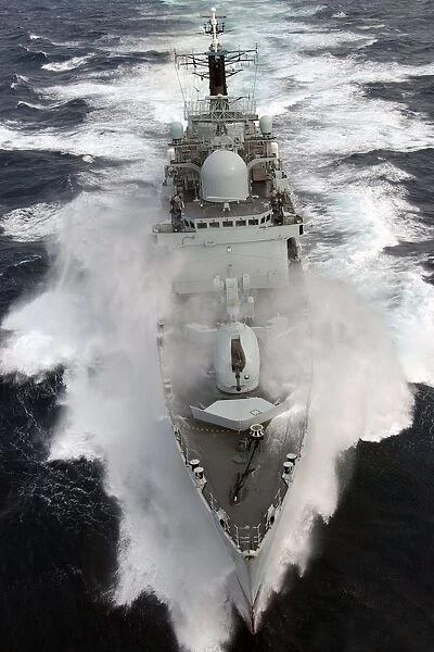 HMS Nottingham braves rough Atlantic seas