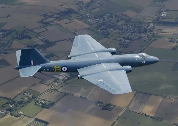 Framed Print : Print of Canberra PR9 in flight Framed Print : Print of Canberra PR9 in flight