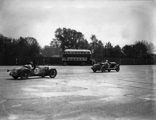 1931 JCC Double 12 hour race. Brooklands, Great Britain. 8-9 May 1931. R. C