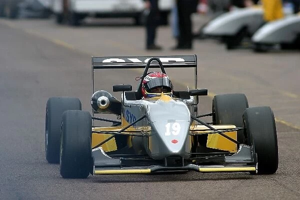British Formula Three Championship: Fairuz Fauzy Team SYR
