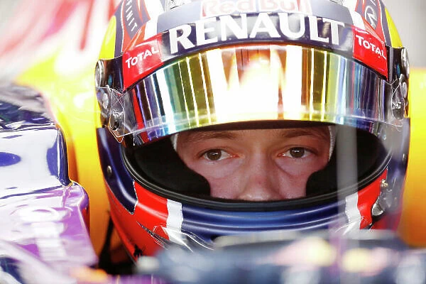 F1 Formula 1 Formula One Gp Helmet Eyes Cockpit