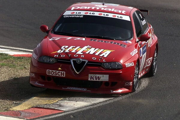 FIA European Touring Car Championship: Fabrizio Giovanardi Nordauto Alfa Romeo GTA won both races