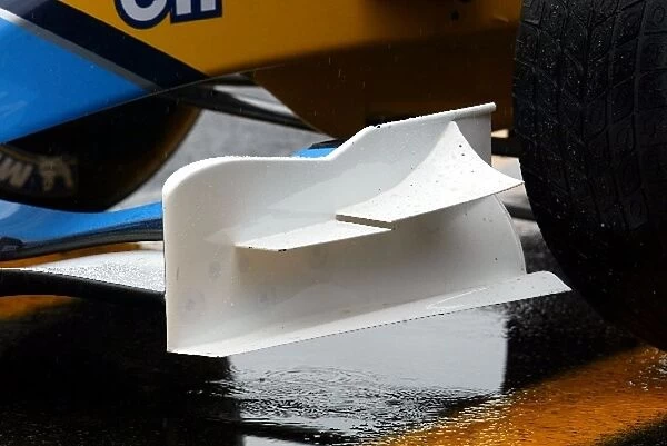 Formula One World Championship: Renault R23 showing a new front wing endplates