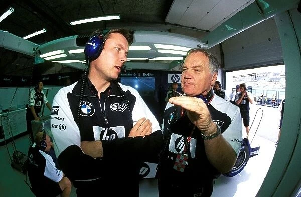 Formula One World Championship: Sam Michael Williams Chief Operations Engineer and Patrick Head Williams Technical Director discuss tactics