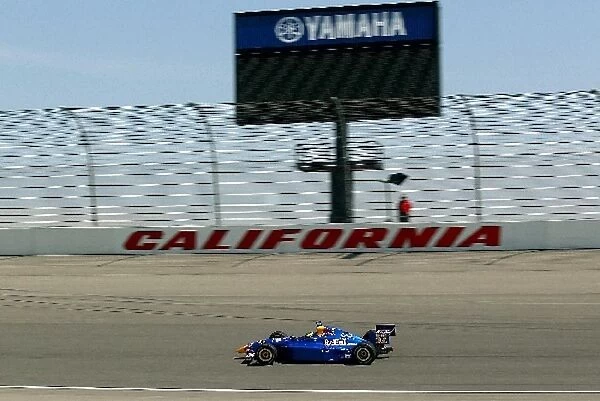 Indy Racing League: Rookie Tomas Scheckter Red Bull Cheever Racing, at speed during practice for the Yamaha 400