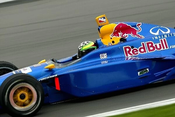 Tomas Scheckter (RSA) Red Bull Racing Dallara Infiniti was involved in a big crash