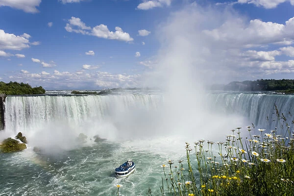 Horseshoe Falls With Maid Of The Mist Boat, Niagara Falls, Ontario, Canada