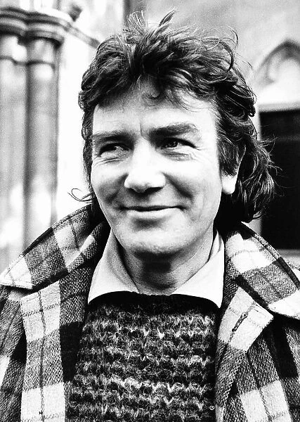 Albert Finney Actor in a divorce hearing pictured outside law courts dbase