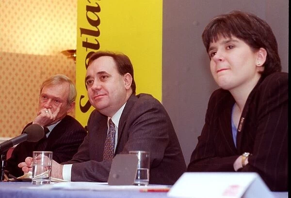 Alex Salmond SNP press conference 10th March 1998 Central Hotel Glasgow after poll