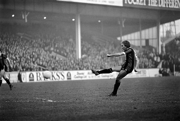 Aston Villa 1 v. Manchester City 0. Division One Football. January 1981 MF01-17-026