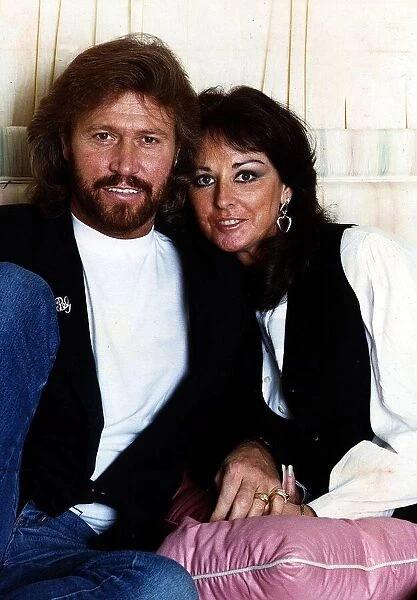 Barry Gibb former Bee Gees with wife Linda