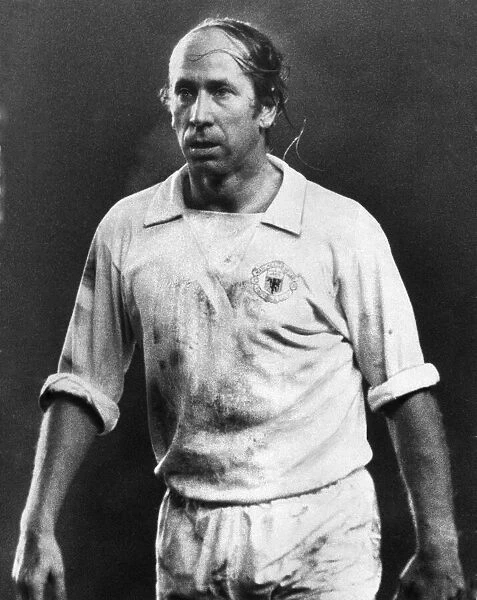 Bobby Charlton, in the away strip for Manchester United