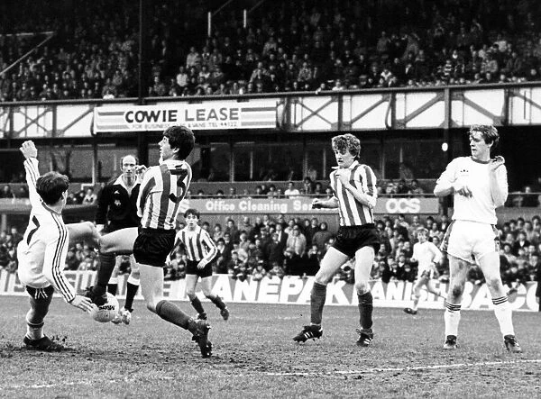 Boro Boys v Sunderland, Colin West has a volley charged down by Sunderland