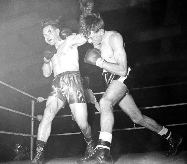 Boxing -Duggie Du Preez v Danny Malloy November 1951