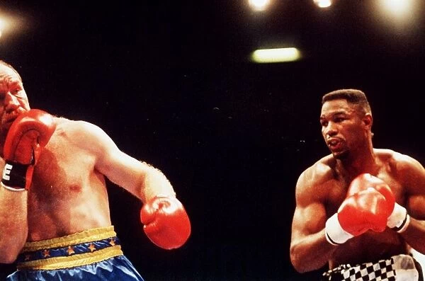 Boxing Lennox Lewis in action against Jean-Maurice Chanet