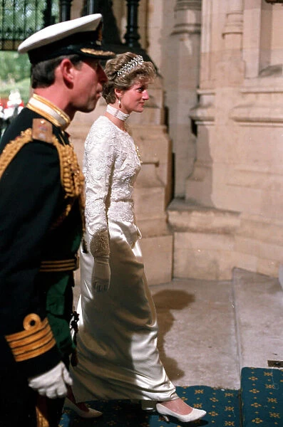 CHARLES, THE PRINCE OF WALES AND DIANA, THE PRINCESS OF WALES ARRIVING AT THE STATE