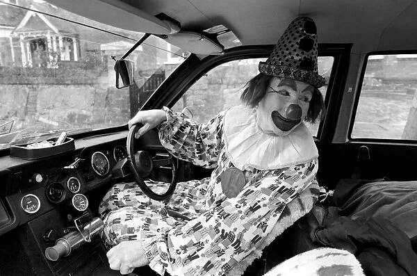 Child Entertainer: Mr. Blower the clown seen here in his car. March 1981 PM 81-01186-004