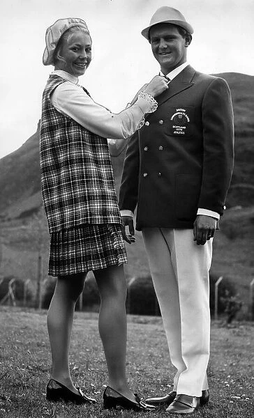 Commonwealth Games - Scottish athletes Dress uniform June 1970 Edinburgh