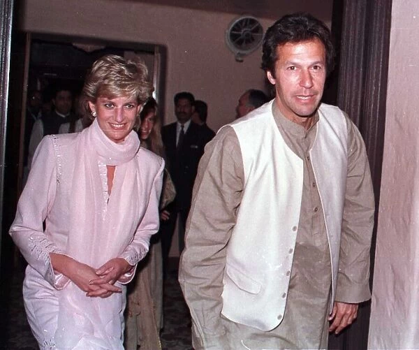 Diana, Princess of Wales arrives at a restaurant for dinner with Jemima Khan