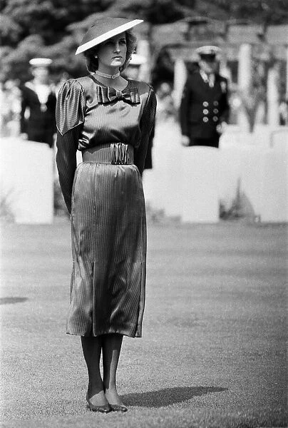 Diana, Princess of Wales at a ceremony for the British soldiers who died at Anzio