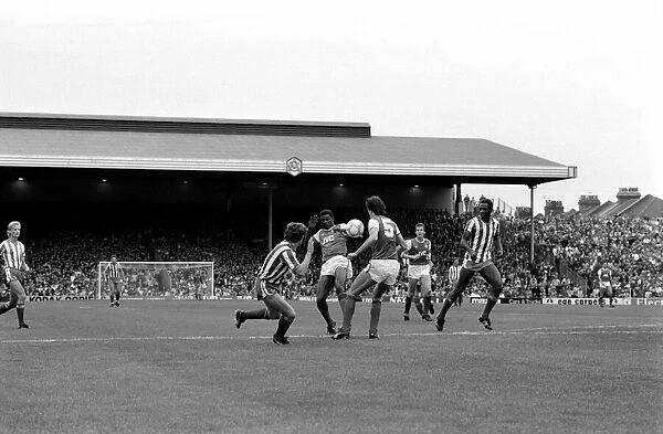 Division 1 football. Arsenal 1 v. Sheffield Wednesday 1. September 1985 LF15-15-082