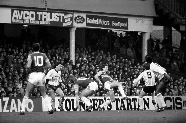 Division 1 football. West Ham United 3 v. Arsenal 1. December 1983 LF14-33-077