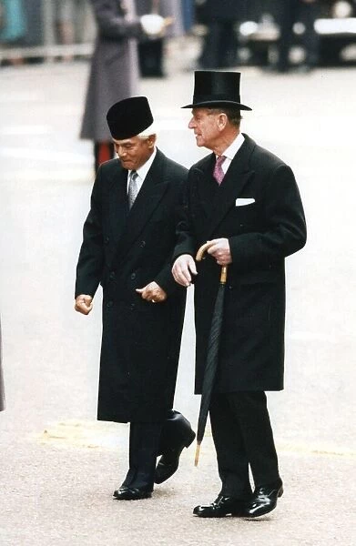 The Duke of Edinburgh with the Sultan of Salahuddin, Abdul Aziz Shah during his state
