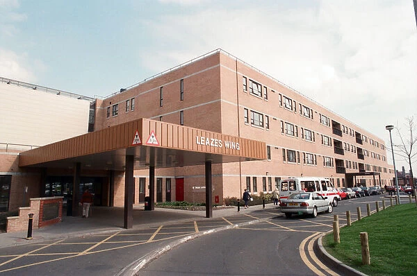 Exterior of the Royal Victoria Infirmary hospital, Leazes Wing, Newcastle. 3rd April 1996